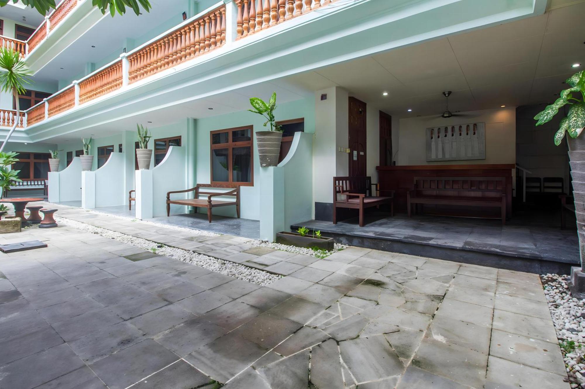 Capital O 93809 Wida Hotel Legian  Ngoại thất bức ảnh