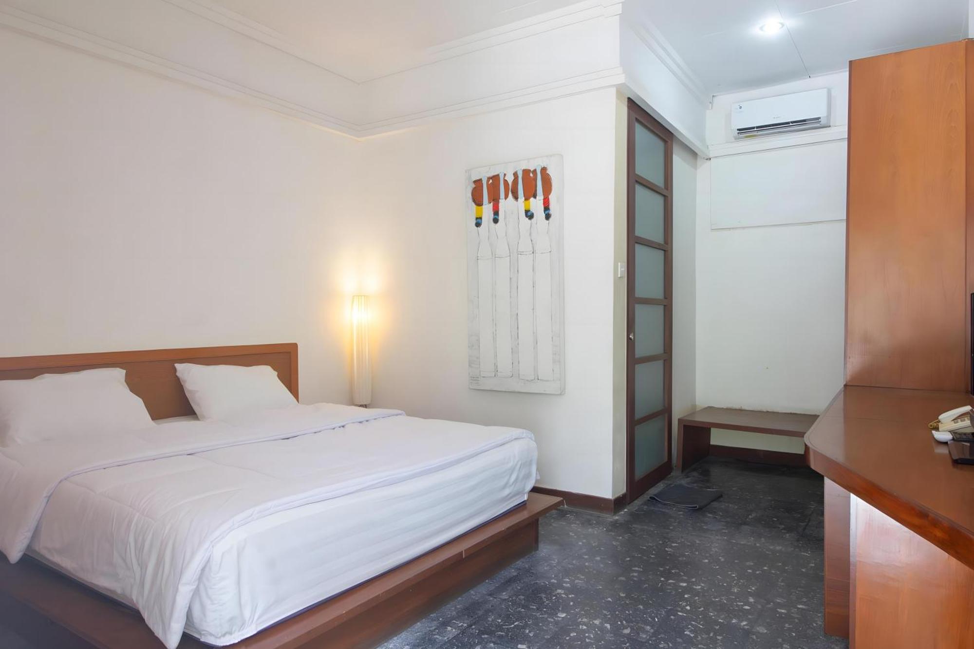 Capital O 93809 Wida Hotel Legian  Ngoại thất bức ảnh