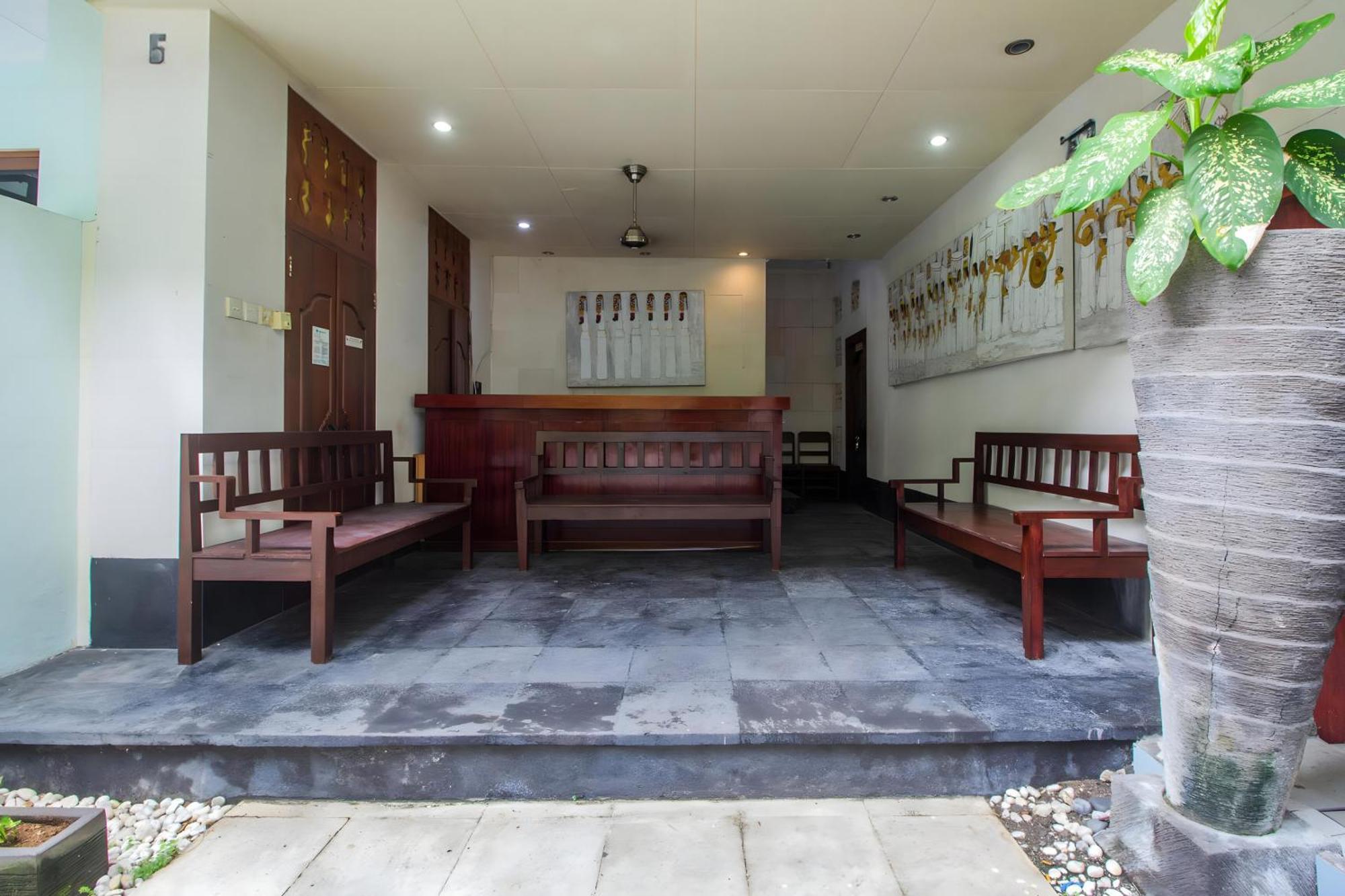 Capital O 93809 Wida Hotel Legian  Ngoại thất bức ảnh